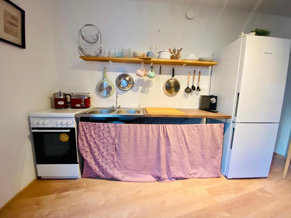 Cozy & Charming City Apartment Виена Екстериор снимка